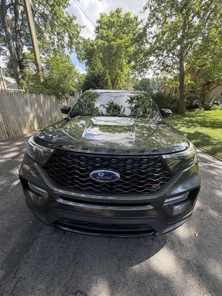 Used 2020 Ford Explorer ST w/ ST Street Pack AWD/4WD image 9