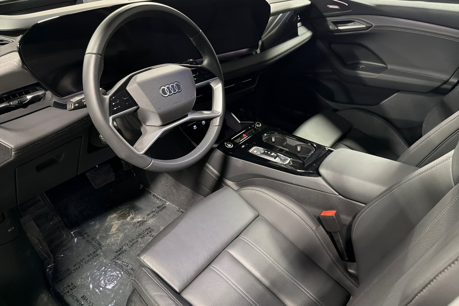 Used 2025 Audi Q6 e-tron Prestige w/ Black Warm Weather Package AWD/4WD image 9