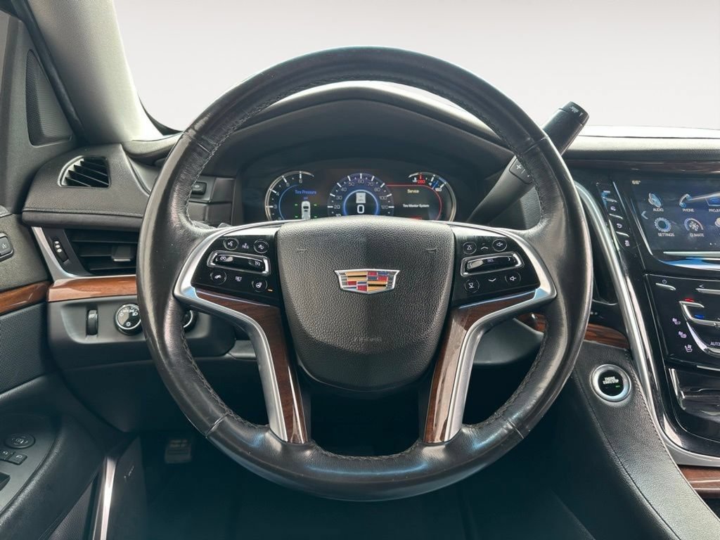 Used 2018 Cadillac Escalade ESV Luxury AWD/4WD image 26