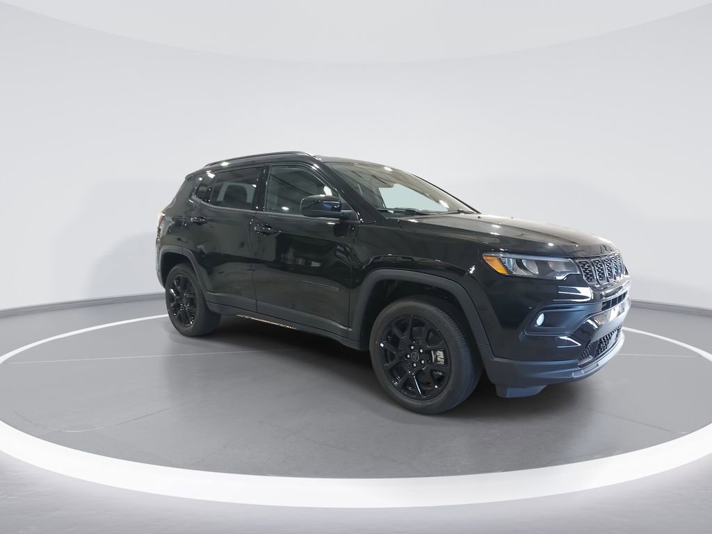 New 2026 Jeep Compass Latitude image 2