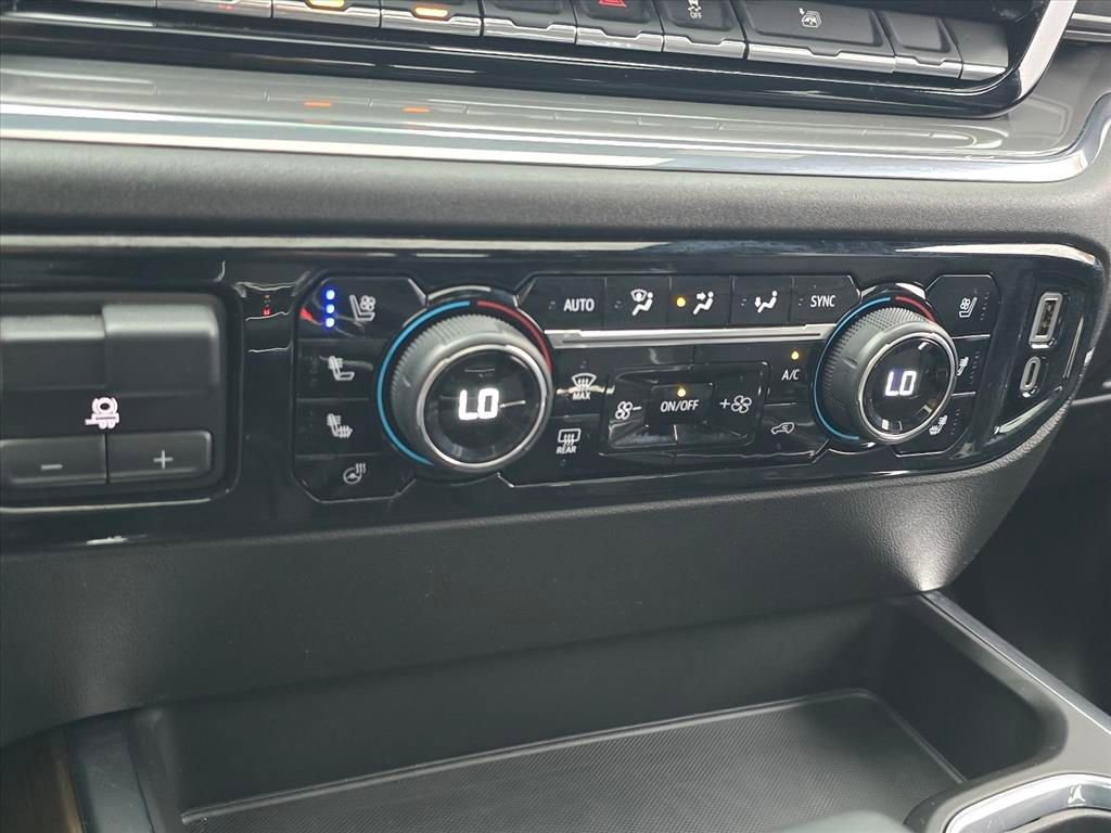 Certified 2024 Chevrolet Silverado 1500 High Country w/ Technology Package image 14