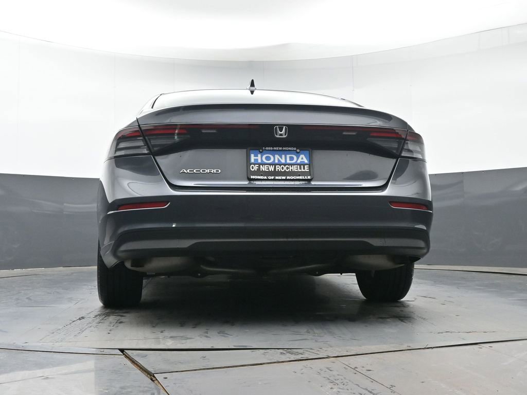 Used 2023 Honda Accord EX image 29