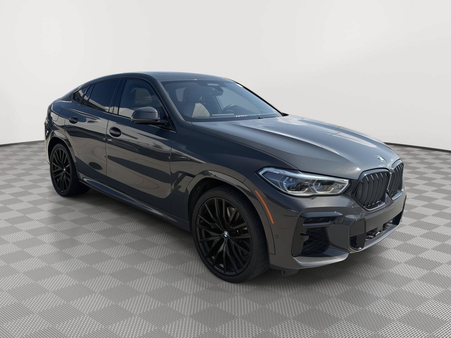 Used 2023 BMW X6 M50i w/ Executive Package AWD/4WD image 1