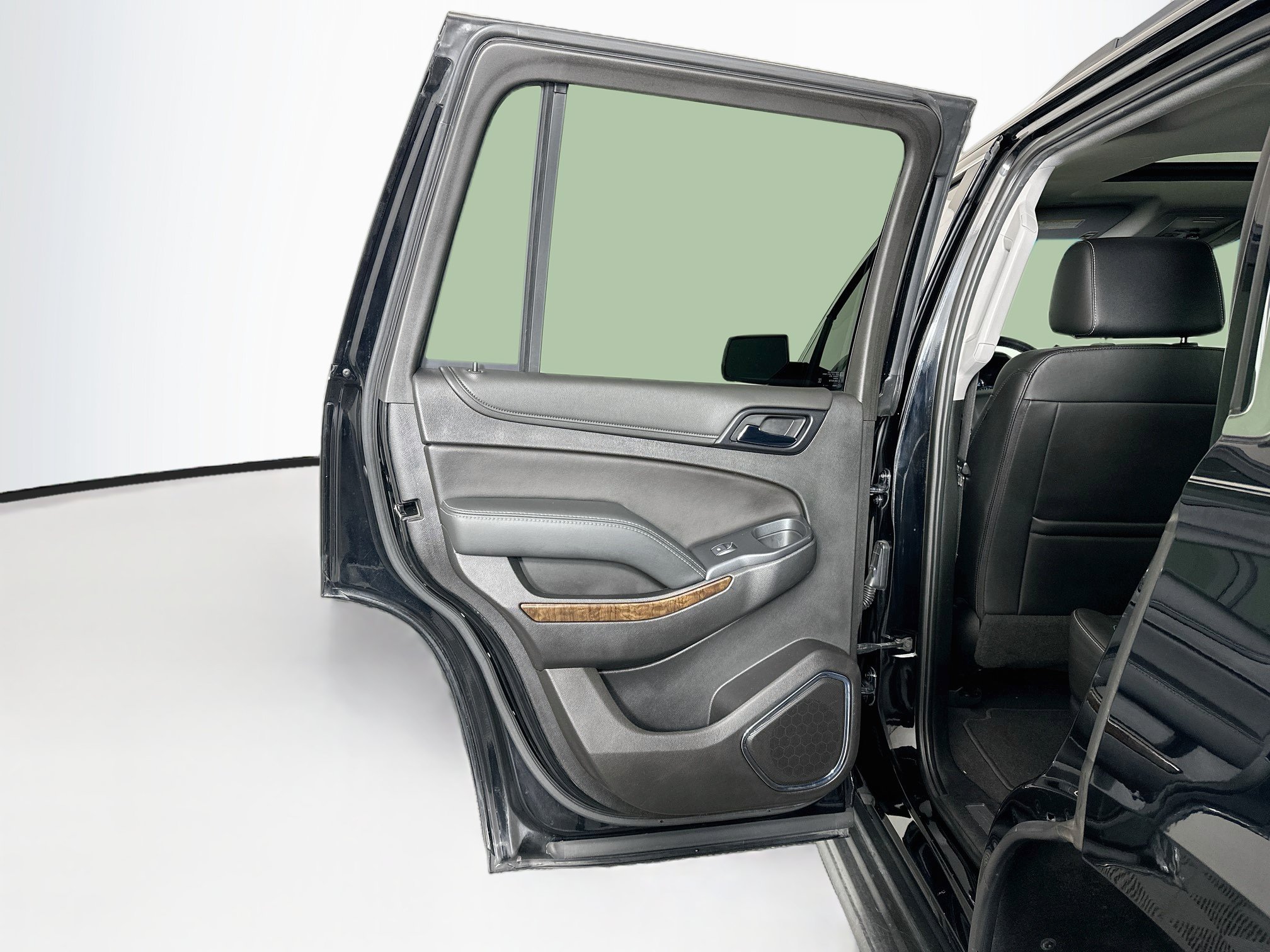 Used 2019 Chevrolet Tahoe LT AWD/4WD image 26