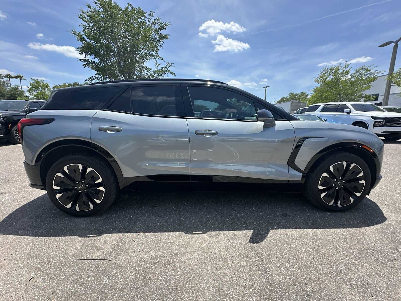 Certified 2026 Chevrolet Blazer EV RS FWD image 7