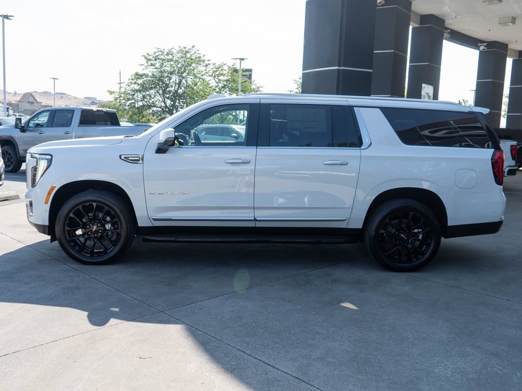 New 2026 GMC Yukon XL Denali w/ Advanced Technology Package AWD/4WD image 4