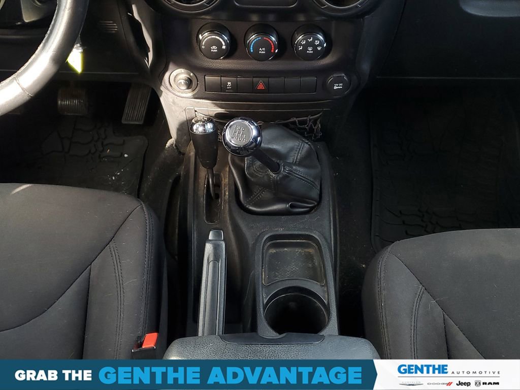 Used 2016 Jeep Wrangler Unlimited Sport AWD/4WD image 20