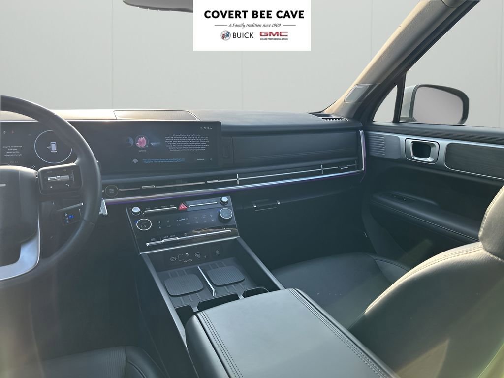 Used 2024 Hyundai Santa Fe Limited image 24