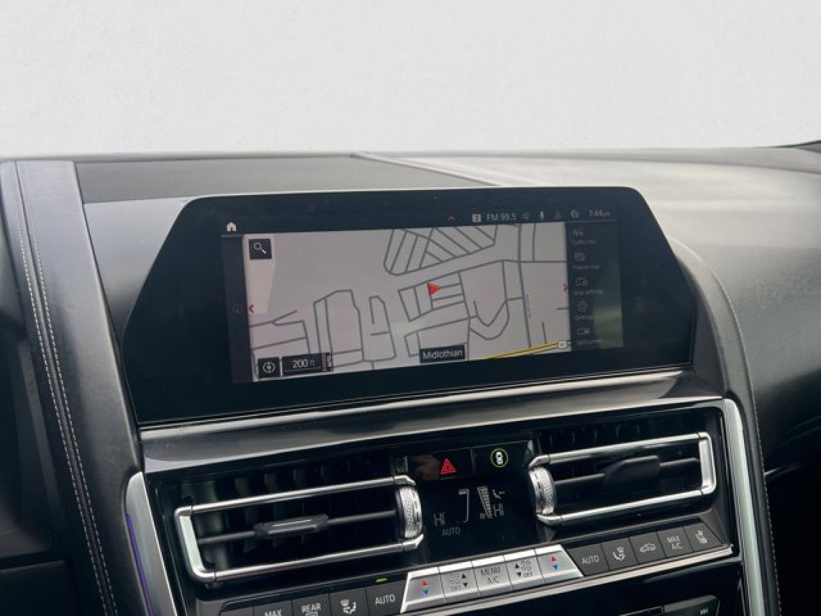 Used 2022 BMW 840i Convertible image 15