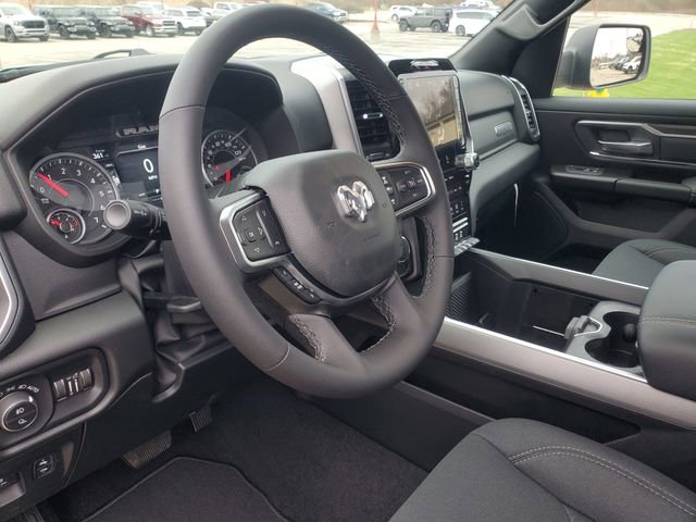 New 2026 RAM 1500 4x4 Crew Cab image 14