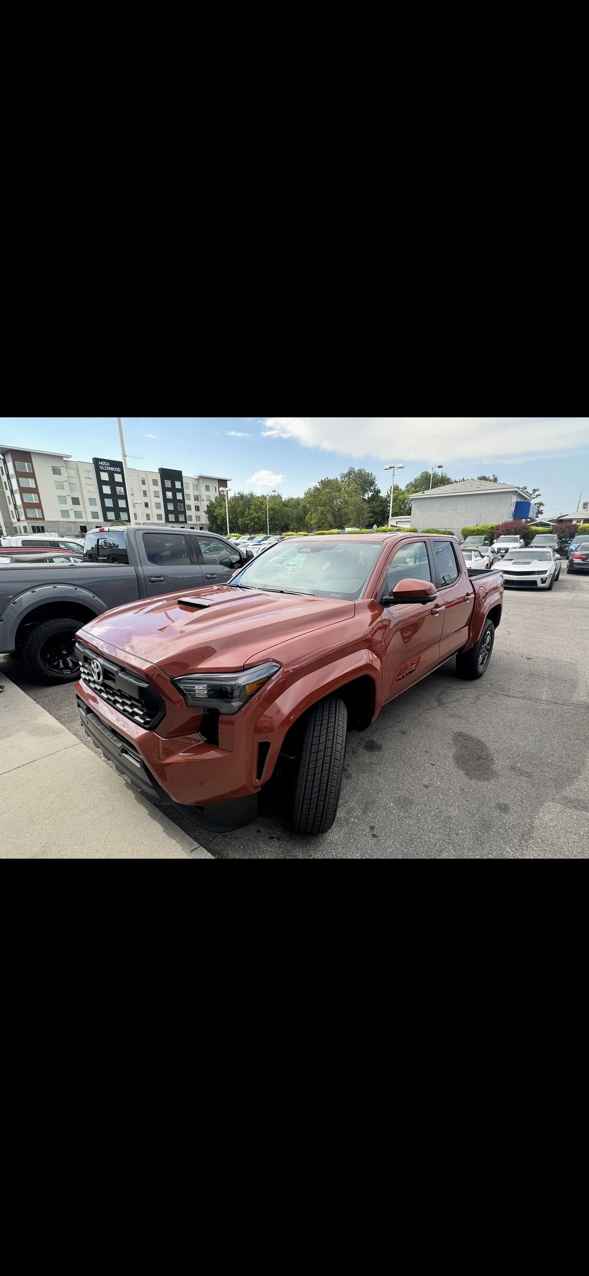 Used 2025 Toyota Tacoma TRD Sport image 5