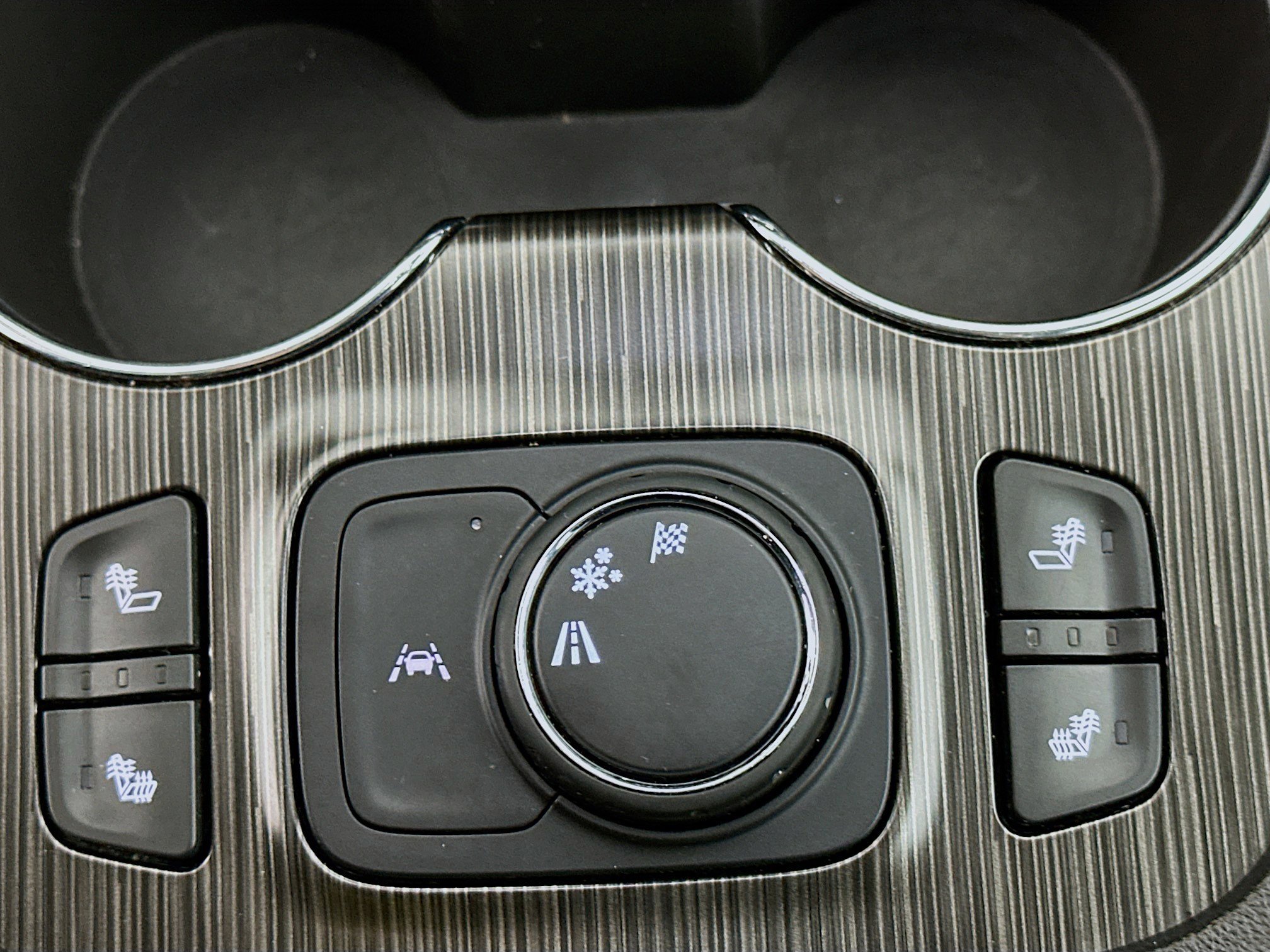 Used 2023 GMC Acadia SLT image 26