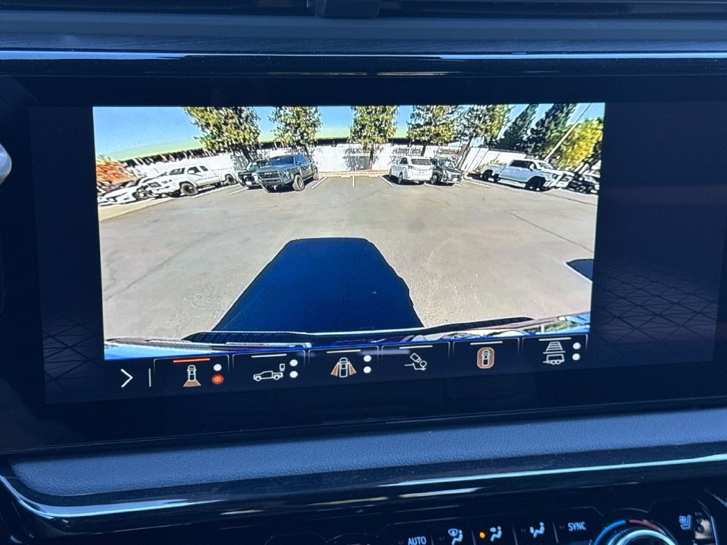 New 2026 GMC Sierra 2500 AT4 w/ AT4 Premium Plus Package AWD/4WD image 22