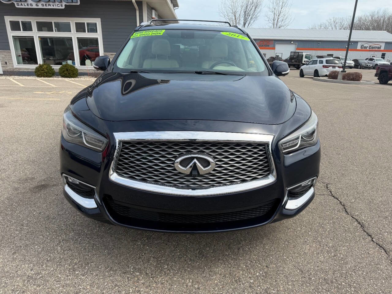 Used 2017 INFINITI QX60 AWD w/ Premium Plus Package image 8