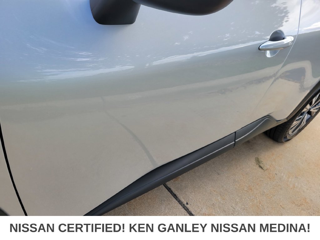 Certified 2023 Nissan Rogue SV w/ SV Premium B Package AWD/4WD image 11