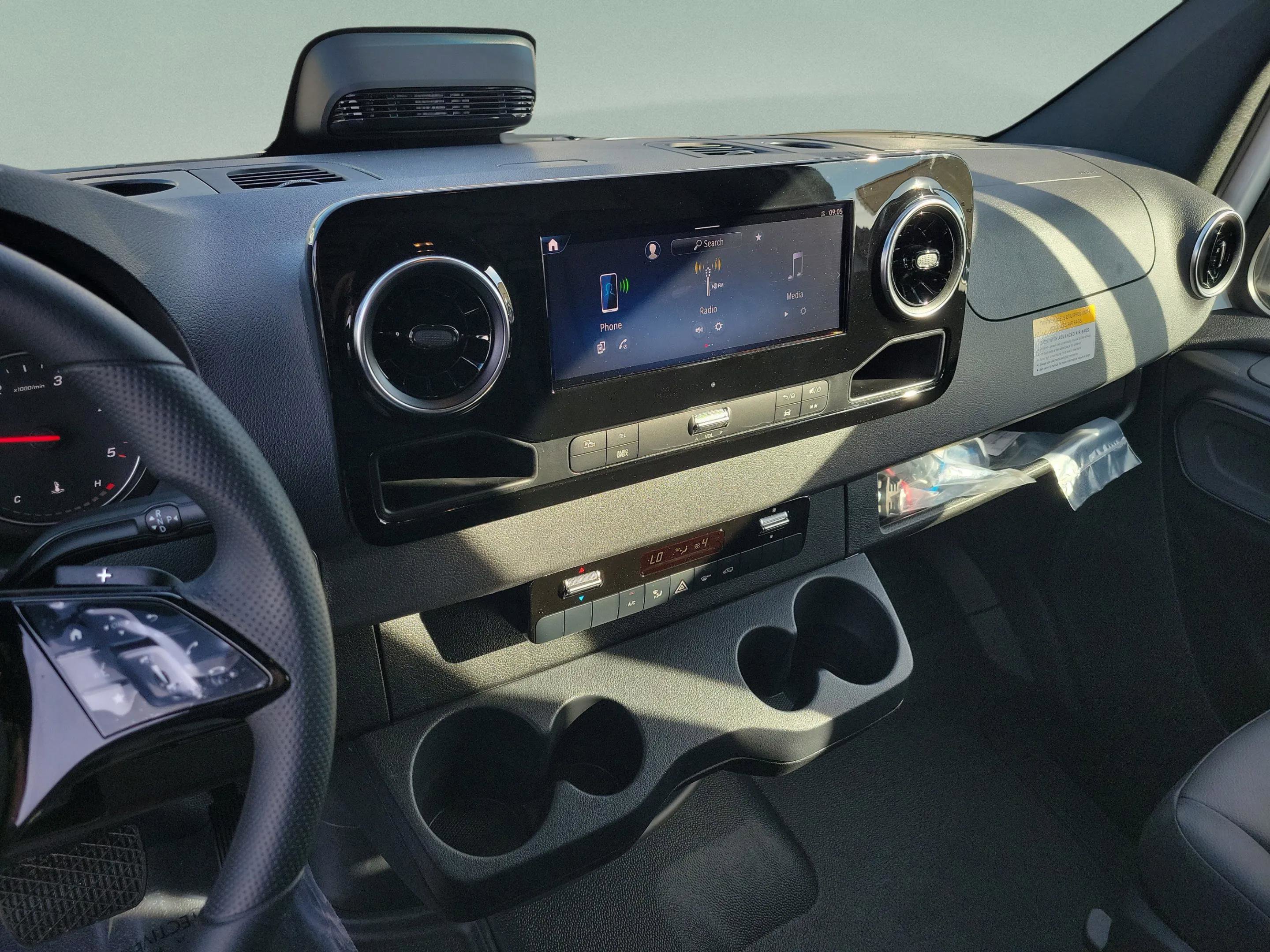 New 2026 Mercedes-Benz Sprinter 3500 image 30