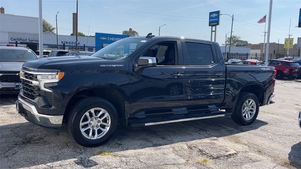 Used 2022 Chevrolet Silverado 1500 LT image 24