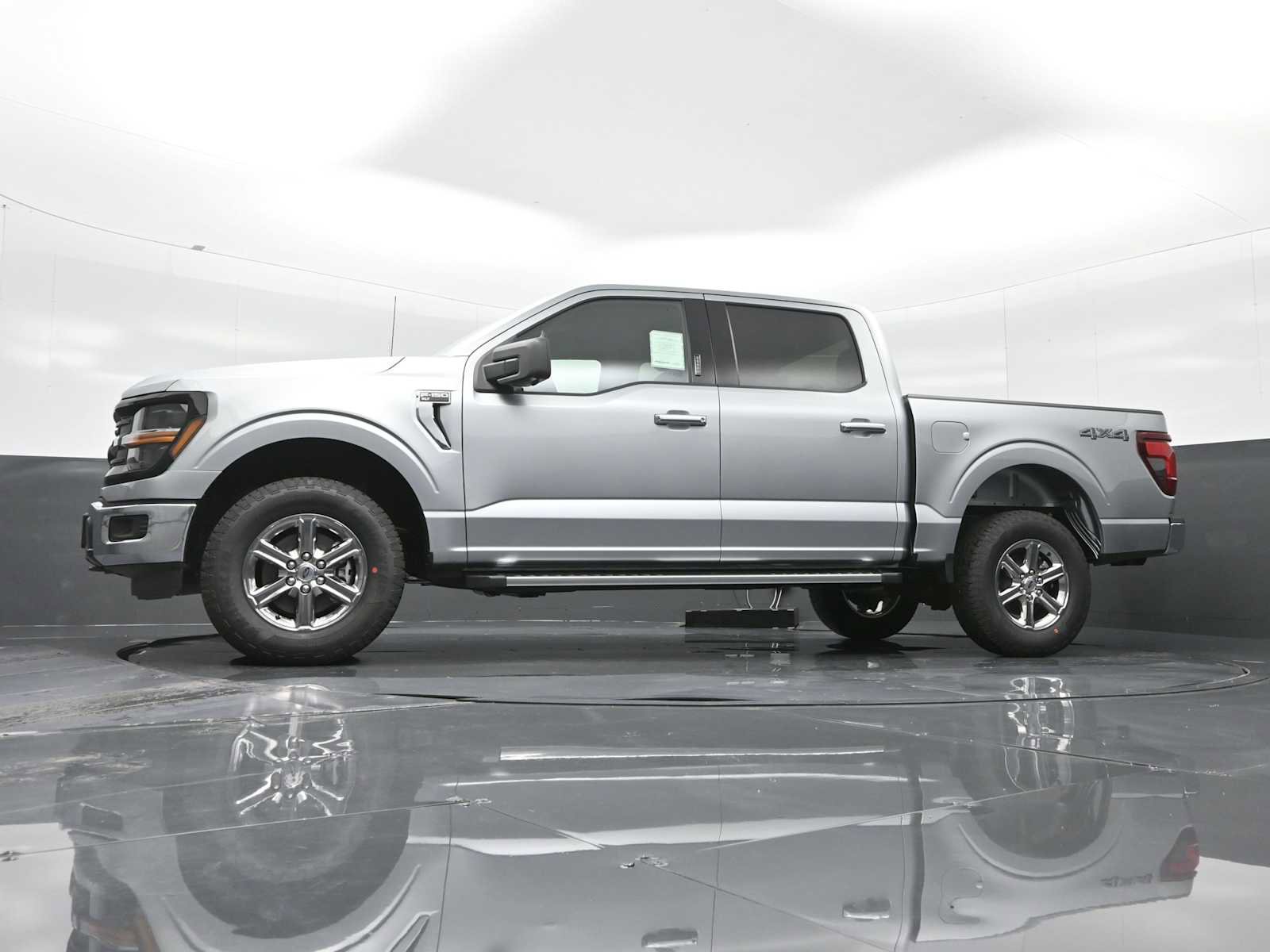 New 2024 Ford F150 XLT w/ Mobile Office Package image 21