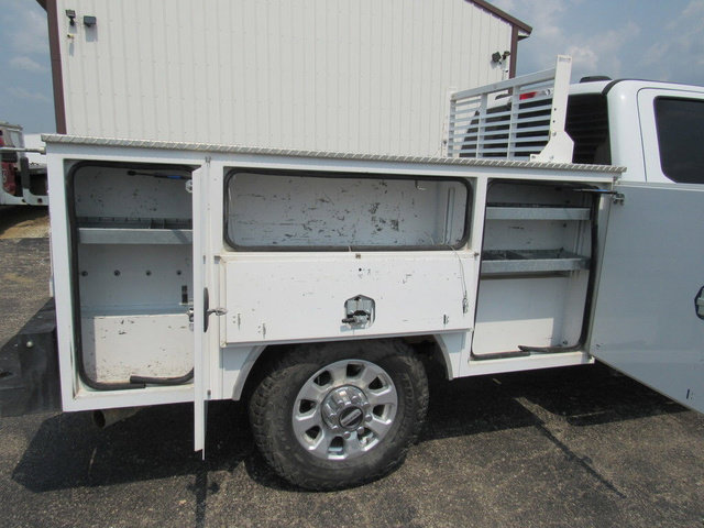 Used 2023 Ford F350 XLT w/ FX4 Off-Road Package AWD/4WD image 21