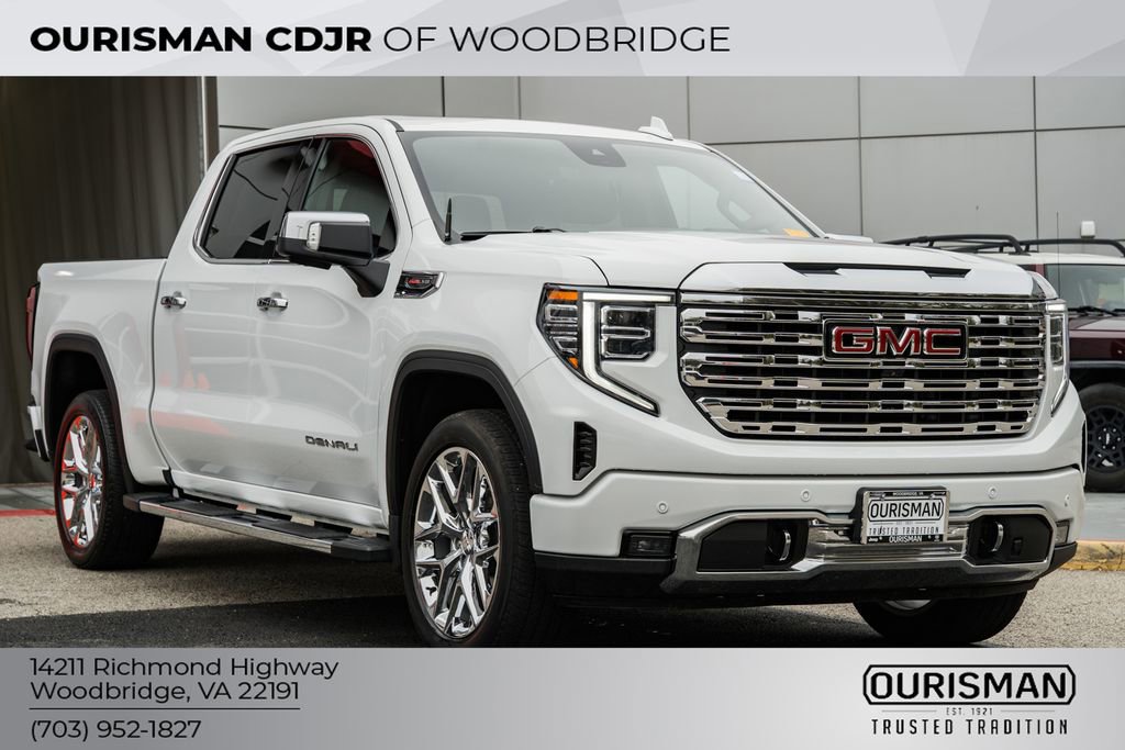 Used 2023 GMC Sierra 1500 Denali w/ Technology Package AWD/4WD image 1