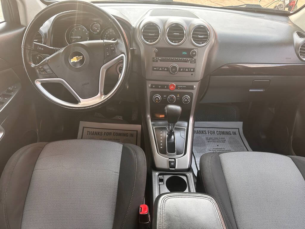 Used 2014 Chevrolet Captiva Sport LT FWD image 14