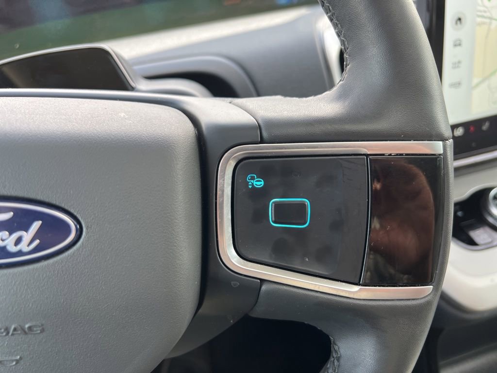 Certified 2025 Ford Expedition Max Active RWD image 14