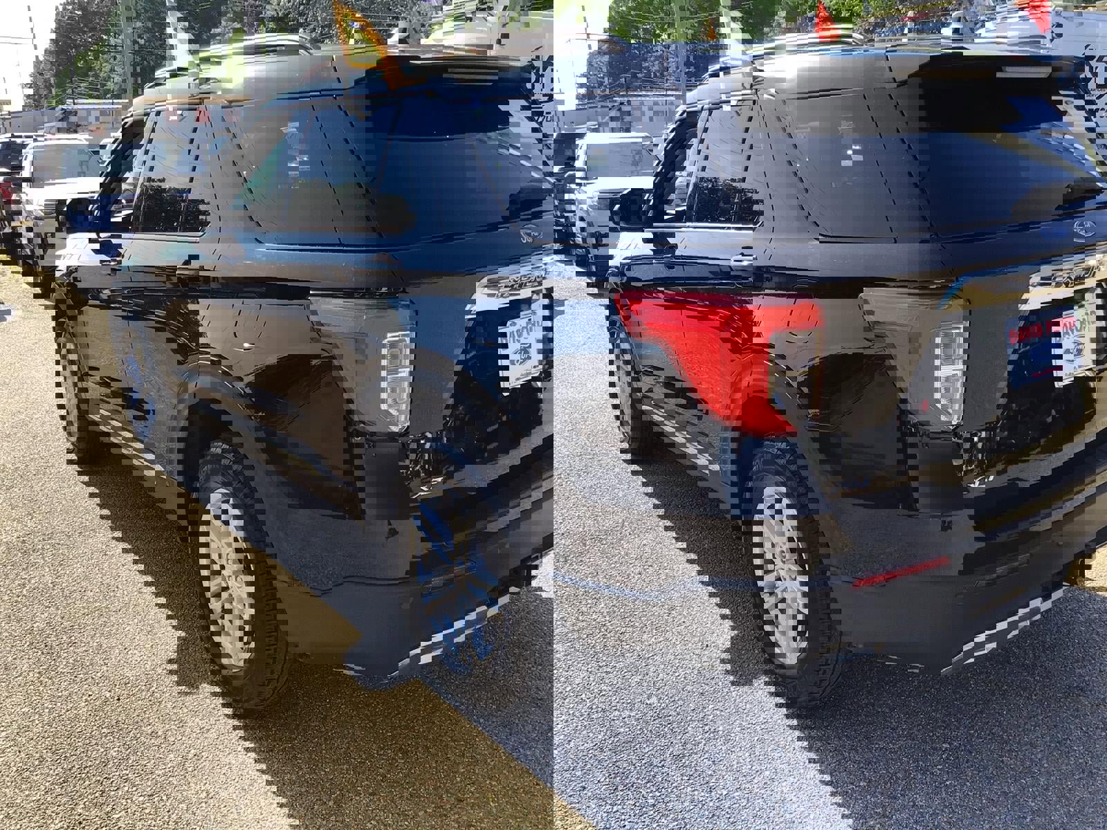 Certified 2023 Ford Explorer XLT w/ Equipment Group 202A image 10