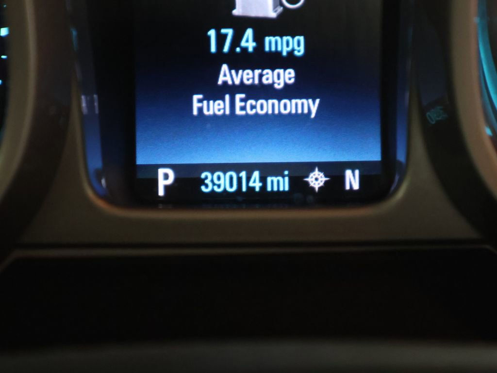 Used 2015 Chevrolet Camaro SS w/ Commemorative Special Edition image 32