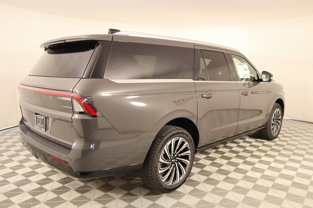 New 2025 Lincoln Navigator L Black Label image 23