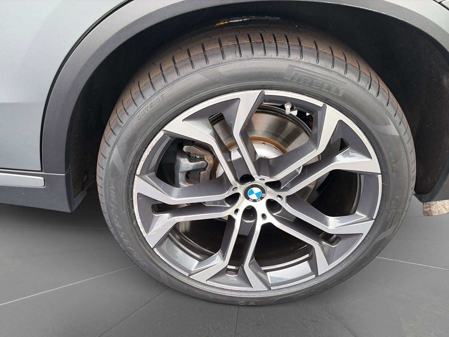 Certified 2024 BMW X5 sDrive40i RWD image 11