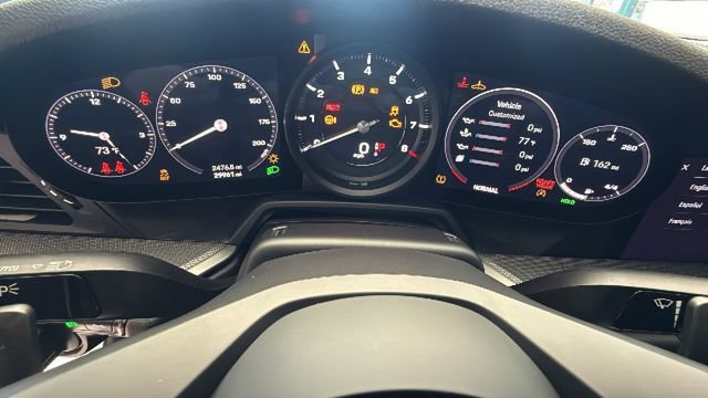 Used 2024 Porsche 911 Carrera RWD image 21