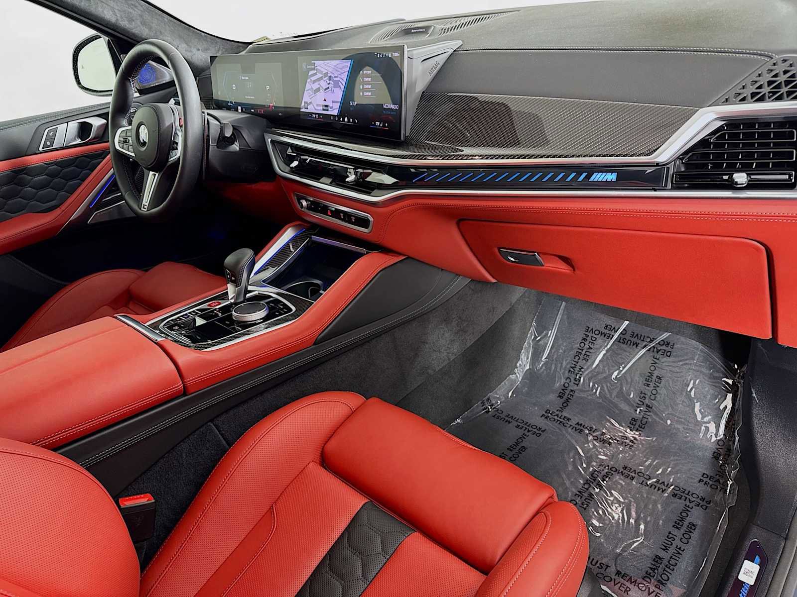 Used 2026 BMW X6 M Competition w/ Executive Package image 29
