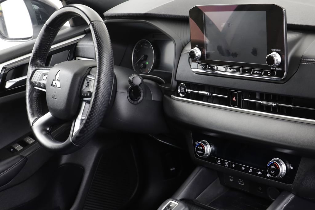 Used 2022 Mitsubishi Outlander SEL Black Edition AWD/4WD image 21