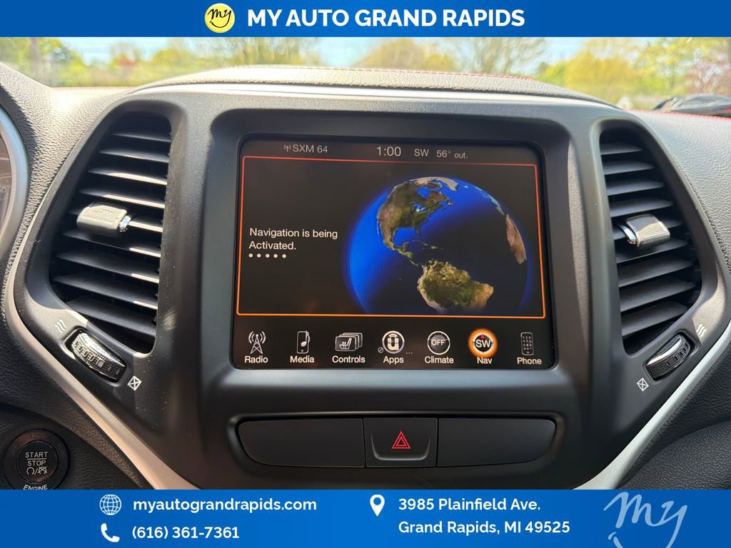 Used 2015 Jeep Cherokee Trailhawk w/ Comfort/Convenience Group AWD/4WD image 22