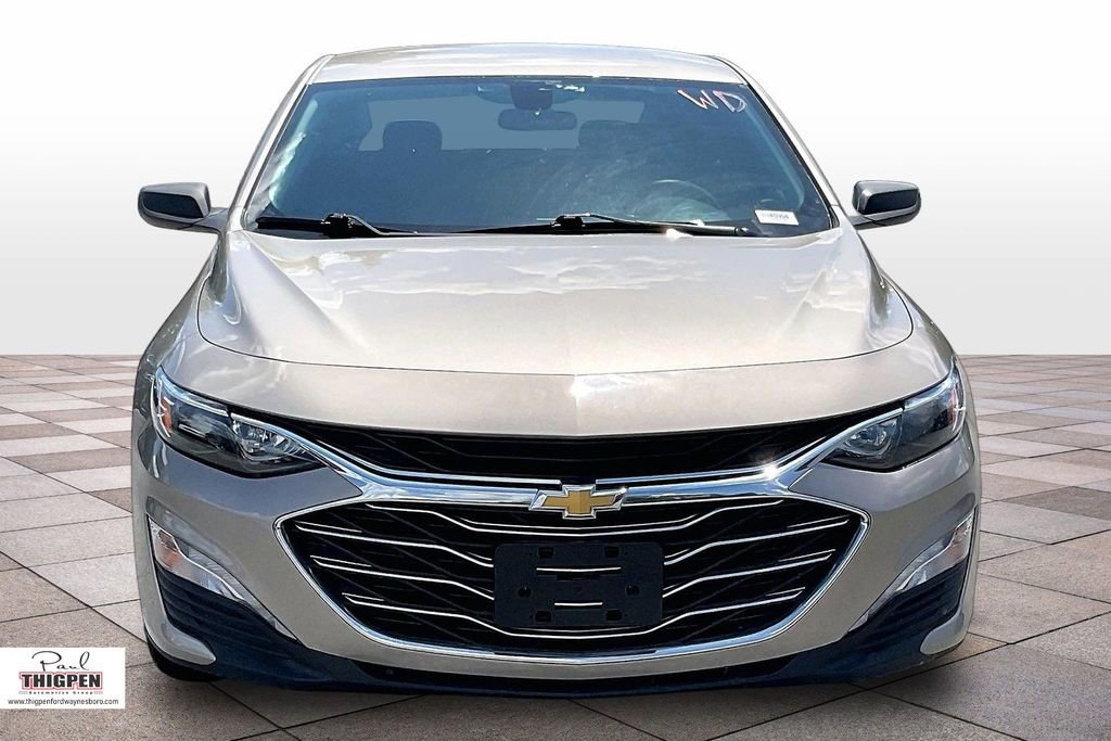 Used 2022 Chevrolet Malibu LT image 3