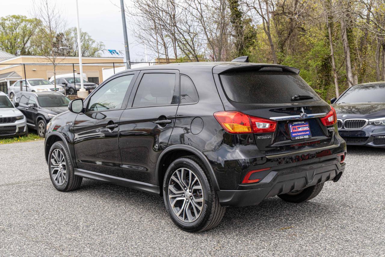 Used 2019 Mitsubishi Outlander Sport ES FWD image 4