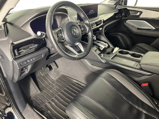 Used 2025 Acura MDX w/ Technology Package AWD/4WD image 3