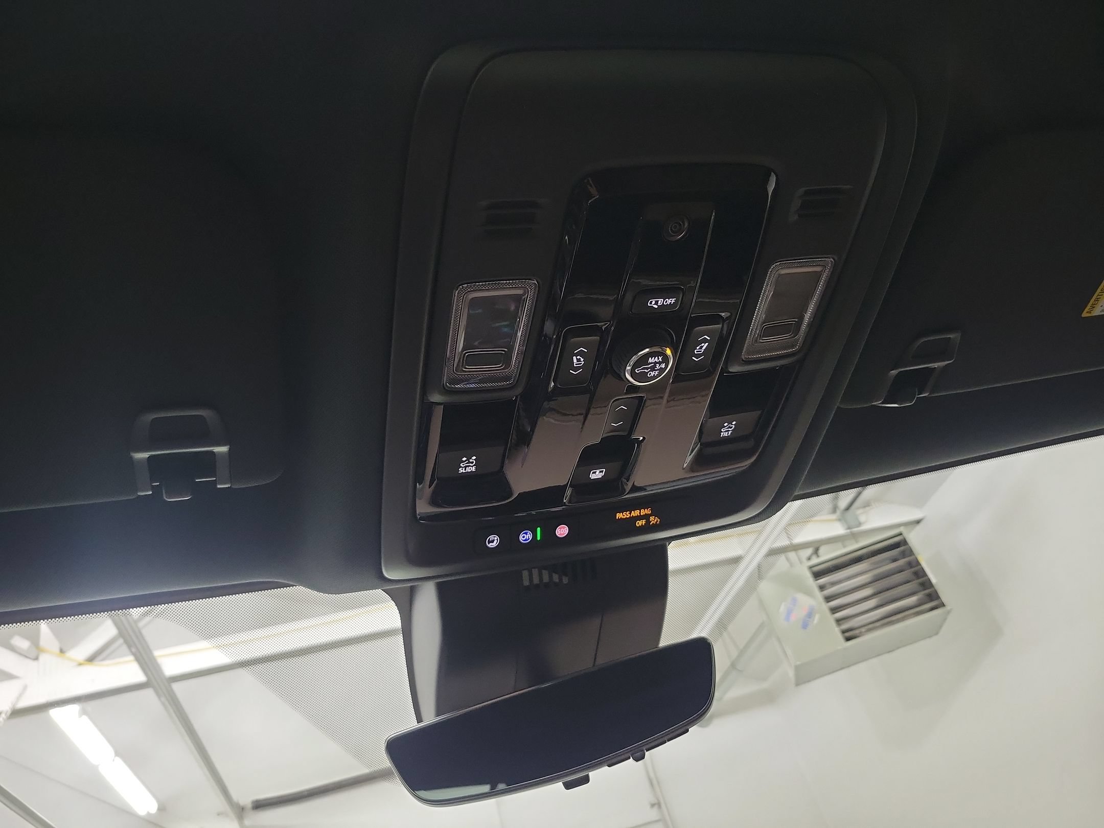 New 2026 Chevrolet Suburban High Country AWD/4WD image 15