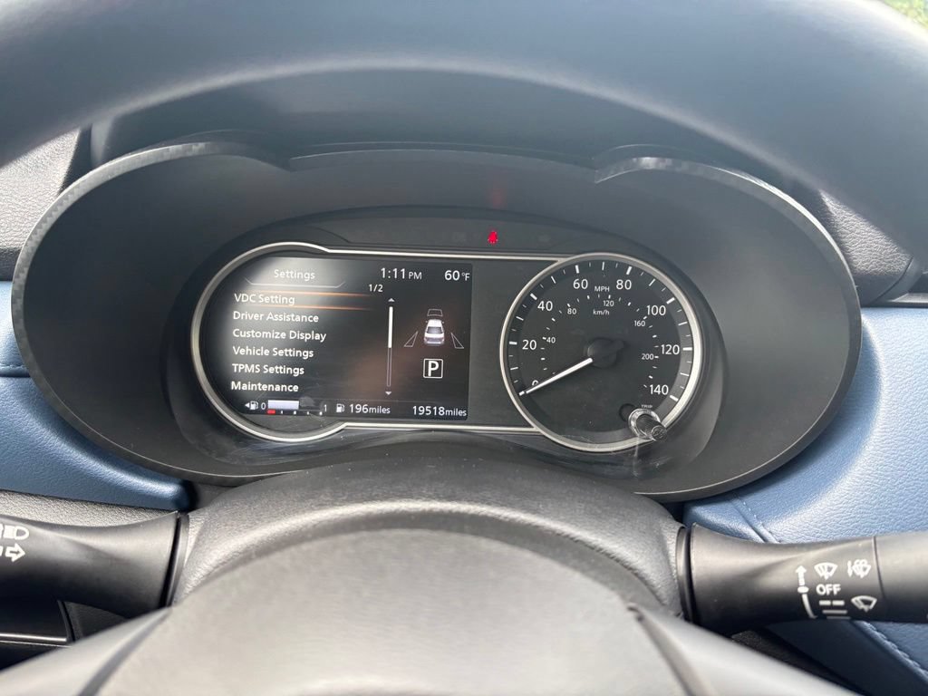 Used 2025 Nissan Versa SV FWD image 17
