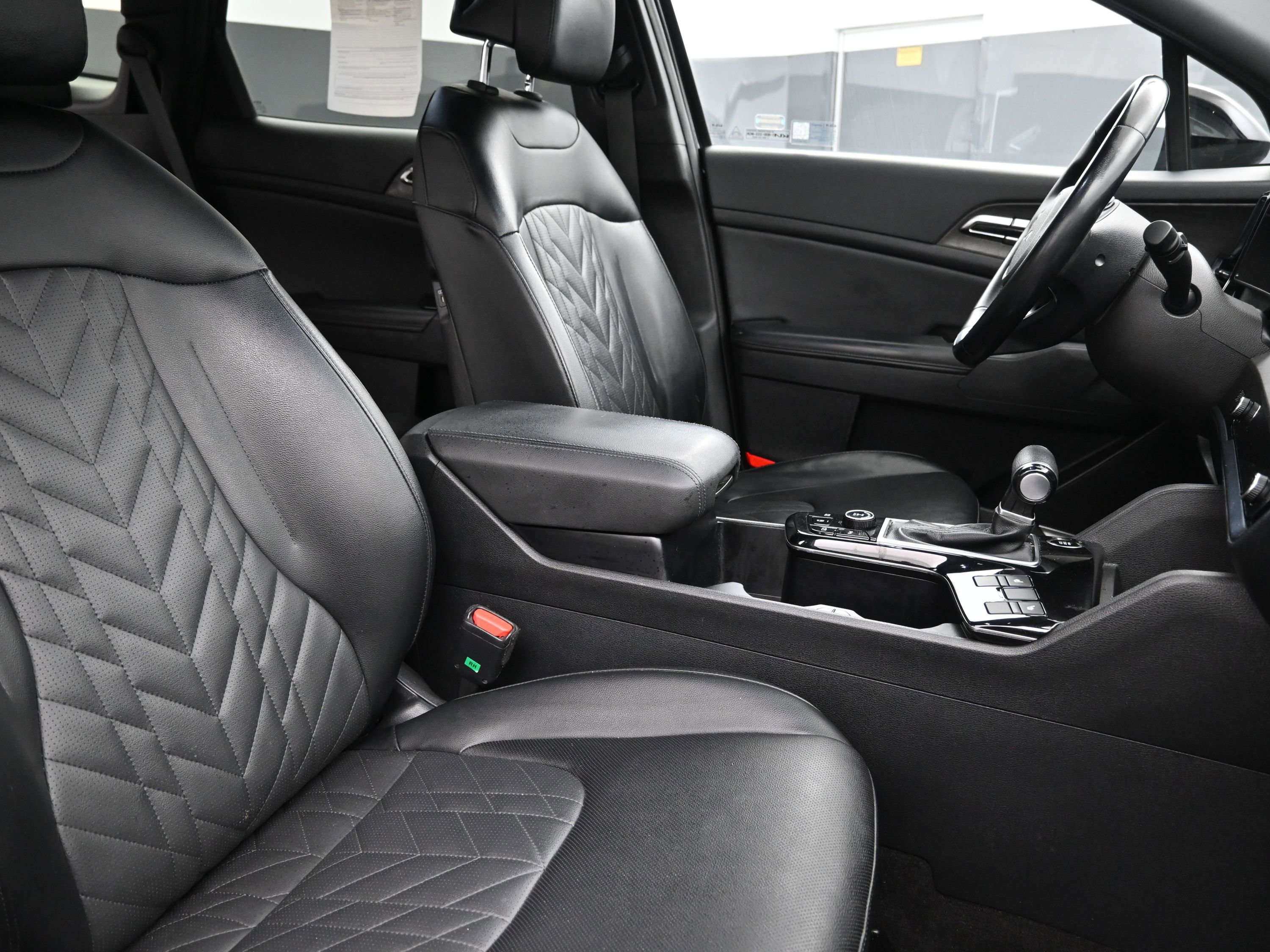 Used 2023 Kia Sportage X-Line w/ X-Line Premium Package image 27