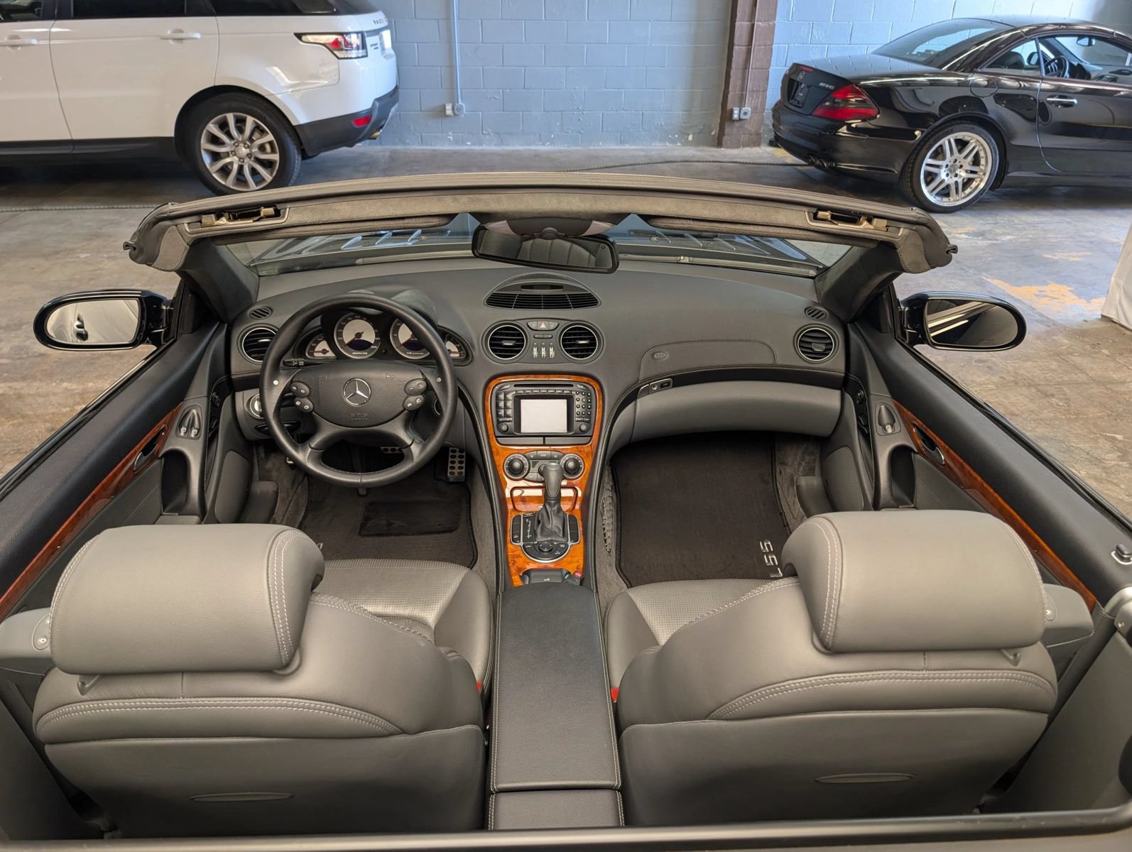 Used 2004 Mercedes-Benz SL 55 AMG image 9