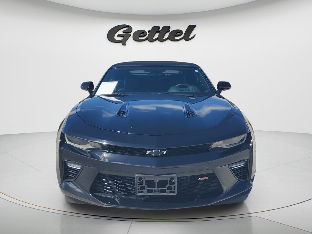 Used 2016 Chevrolet Camaro SS RWD image 2