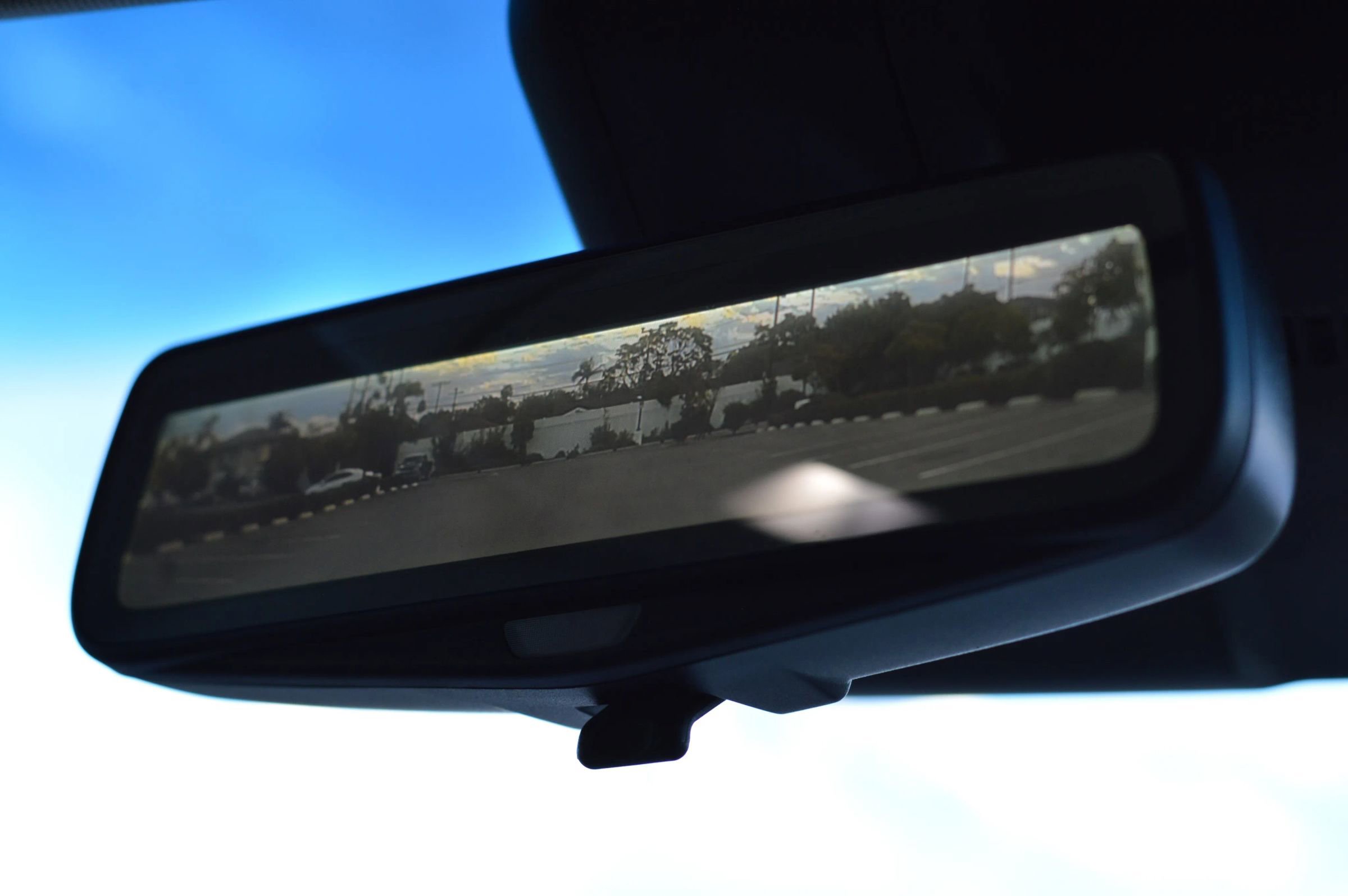 Used 2017 Cadillac Escalade Premium Luxury image 20