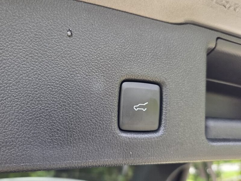 Used 2024 Ford Escape Active AWD/4WD image 13