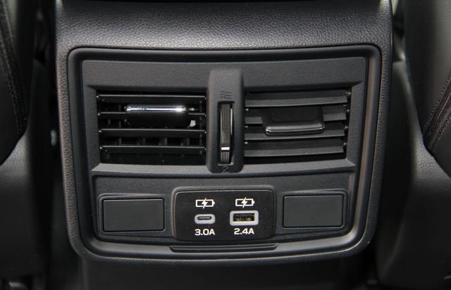 Certified 2025 Subaru Forester Premium image 33