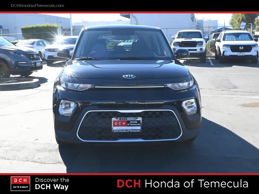 Used 2021 Kia Soul LX FWD image 2