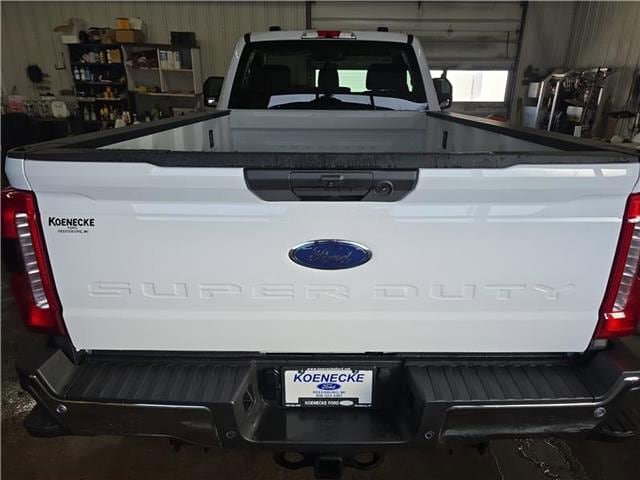 New 2026 Ford F350 XLT w/ 360-Degree Camera Package AWD/4WD image 11