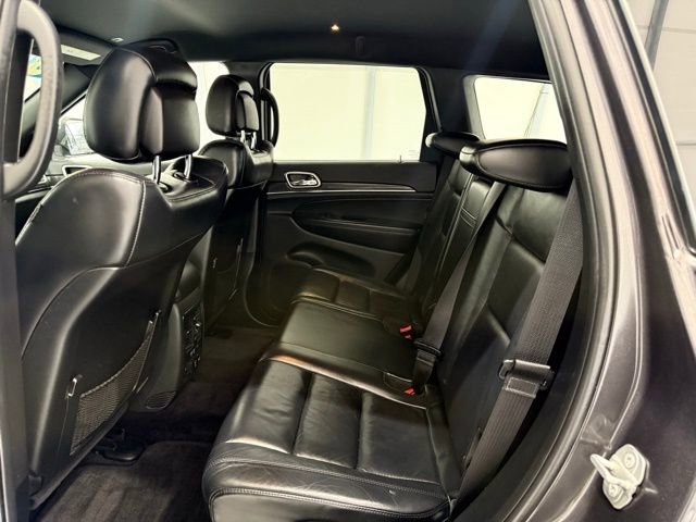 Used 2018 Jeep Grand Cherokee Limited image 19