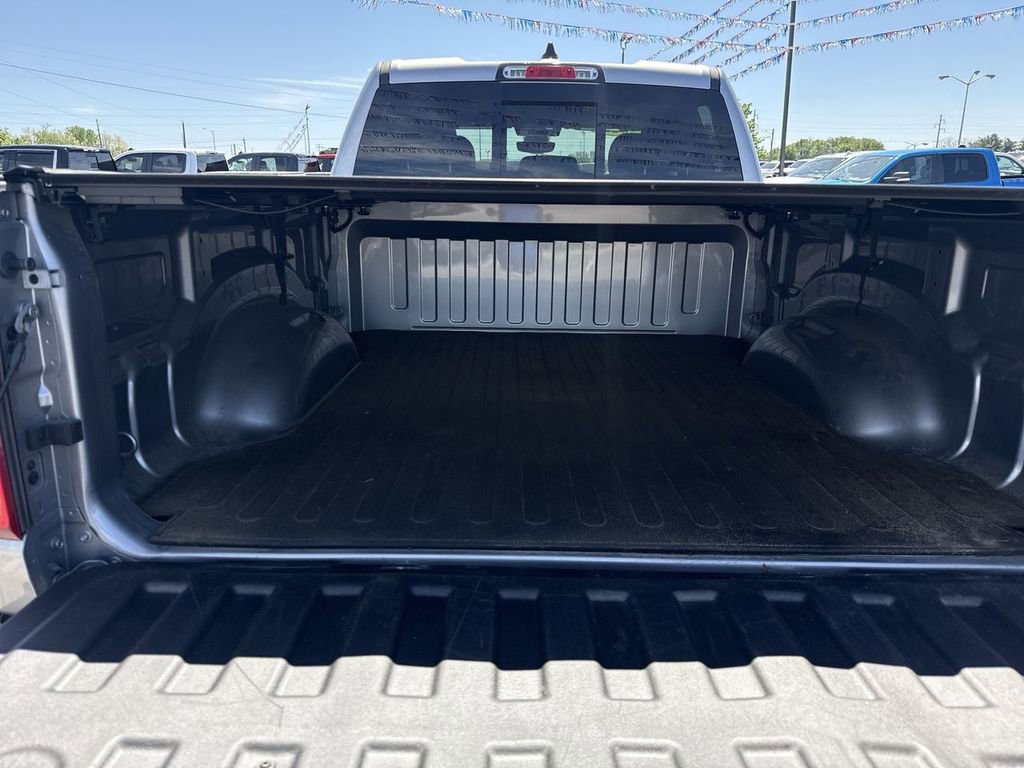 Used 2022 RAM 1500 Big Horn AWD/4WD image 17