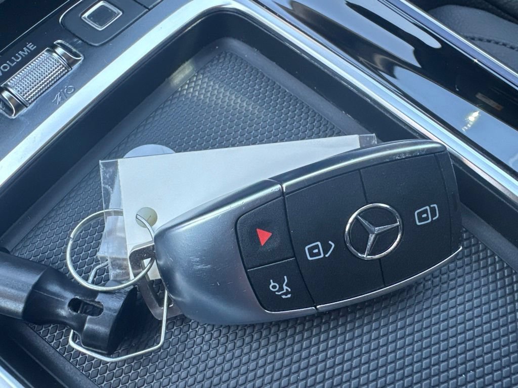 Used 2026 Mercedes-Benz GLB 250 4MATIC image 25
